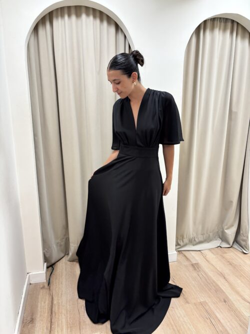 VESTIDO APOLA CON MANGAS NEGRO